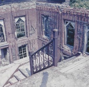 An Autobiography: Chapter 41, The Waiting Island Image